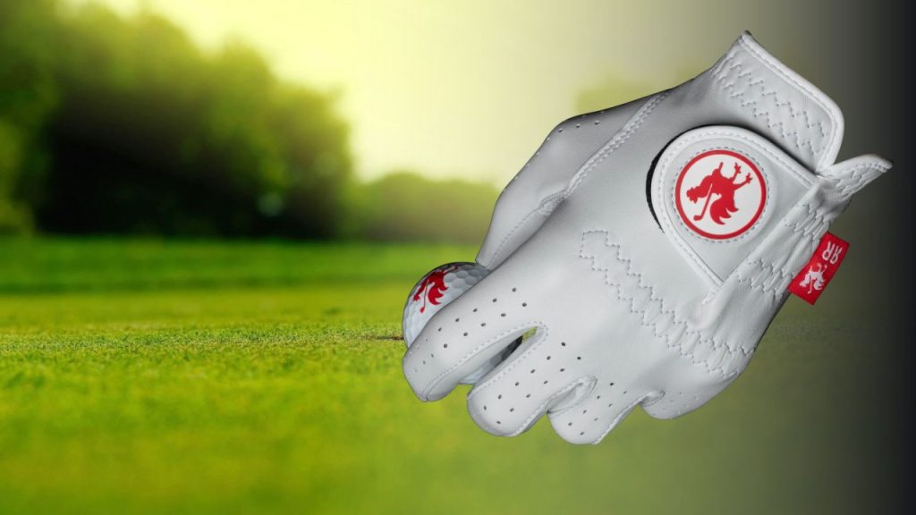 Why Do Golfers Only Wear One Glove?